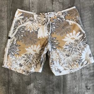 Free People Floral Shorts Boho MultiColored Size 4